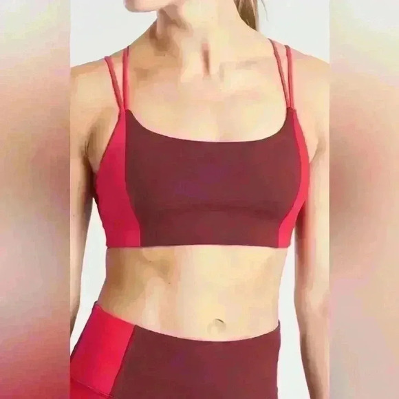 Athleta Two-Tone Red Bra Studio Light Impact A-C Strappy Back VGC Size M - Picture 1 of 10